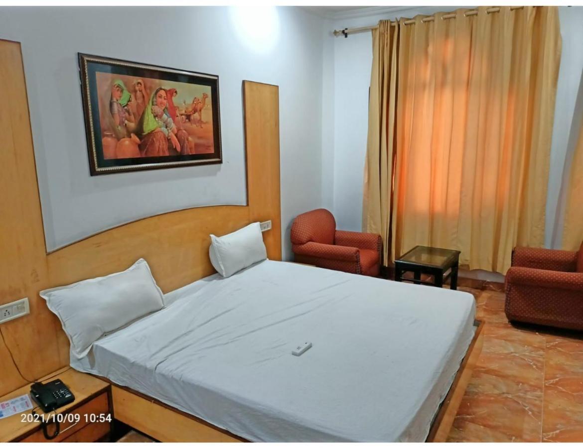 Hotel Kishore International, אמריצר מראה חיצוני תמונה