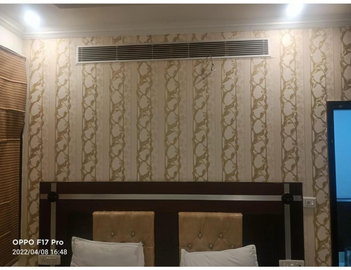 Hotel Kishore International, אמריצר מראה חיצוני תמונה